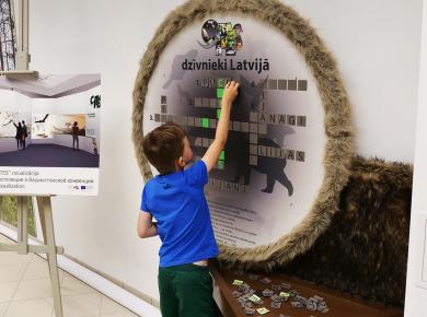 Выставка «Латвийскому музею природы 175» в ТЦ «Aleja»